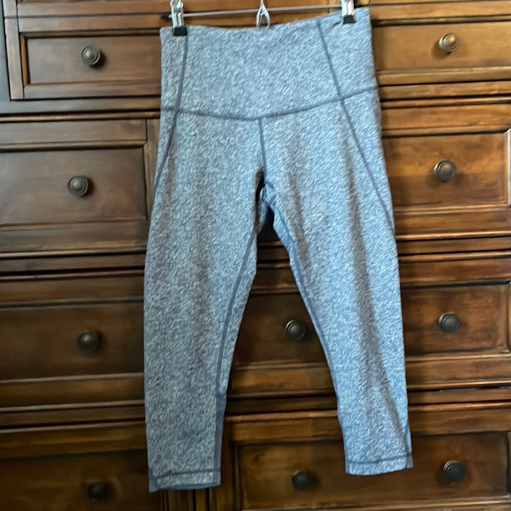 Zella Capri leggings